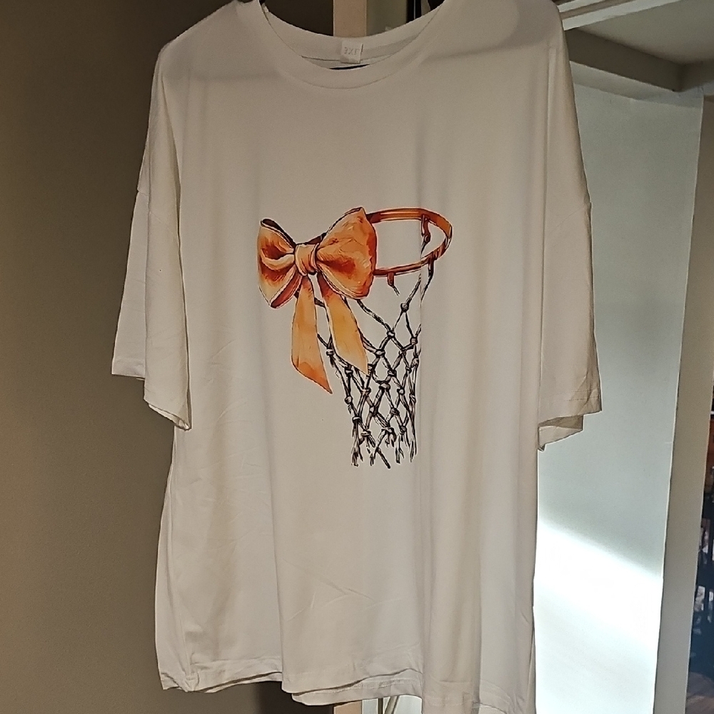 Women's Plus White Basketball Hoop T-Shirt